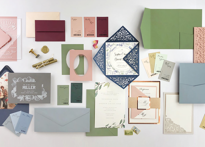Cards and Pockets: Paper Wedding Invitations Still The Best Choice
